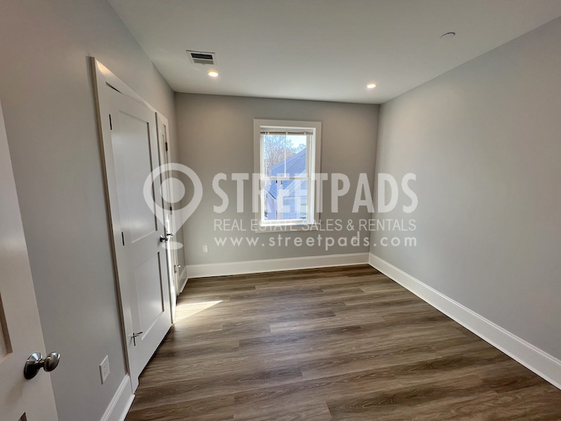 80 North Beacon St, Allston