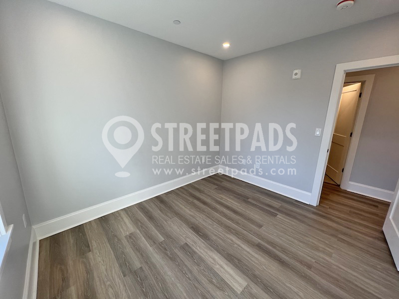 80 North Beacon St, Allston