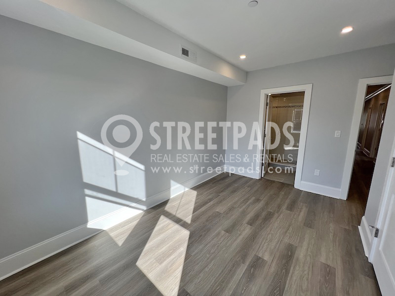 80 North Beacon St, Allston