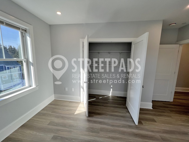 80 North Beacon St, Allston