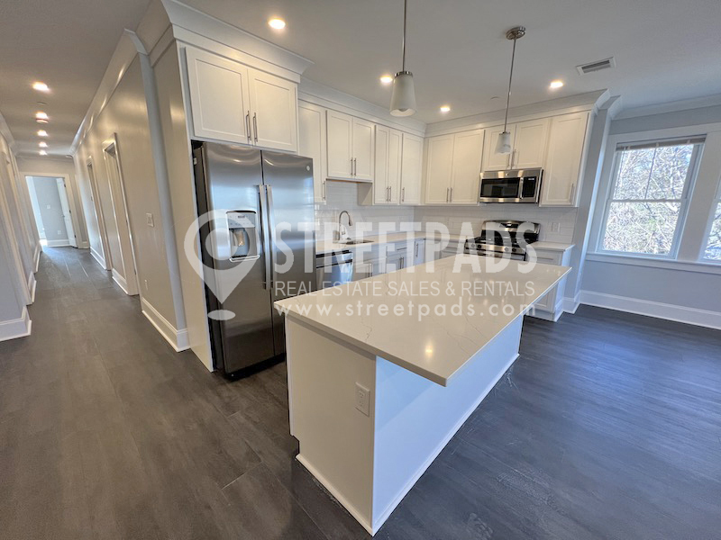 80 North Beacon St, Allston