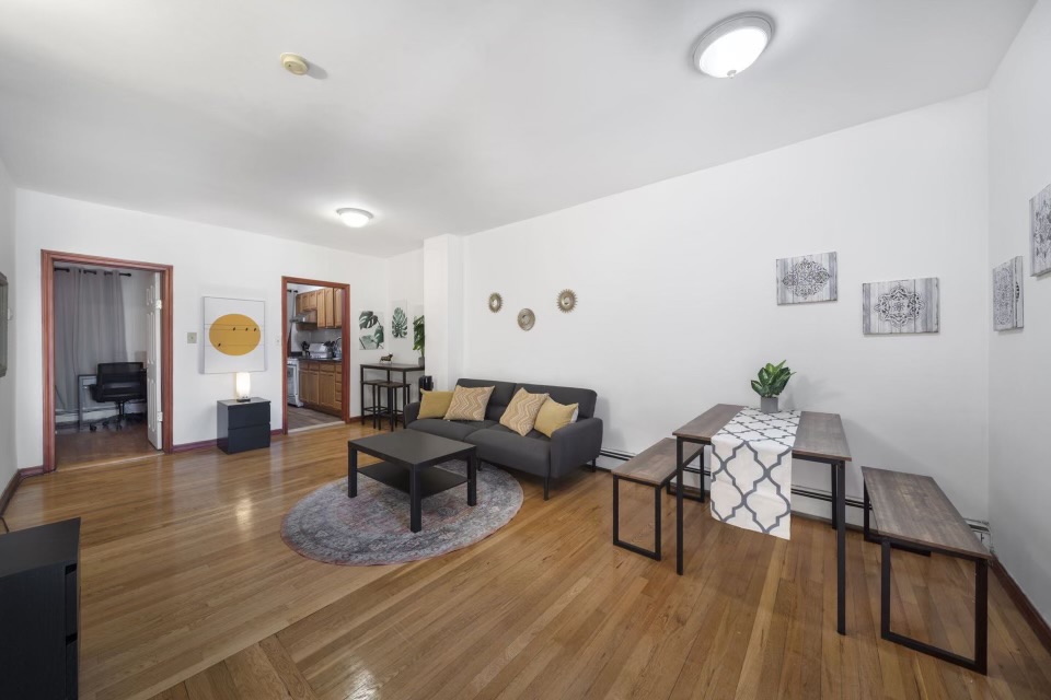 871 Harrison Ave, Roxbury