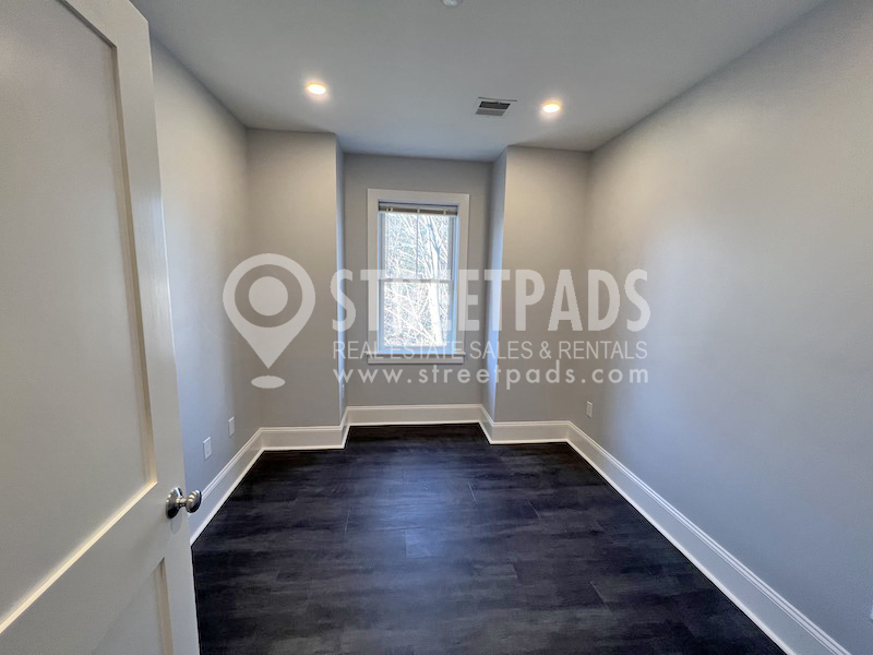 80 North Beacon St, Allston