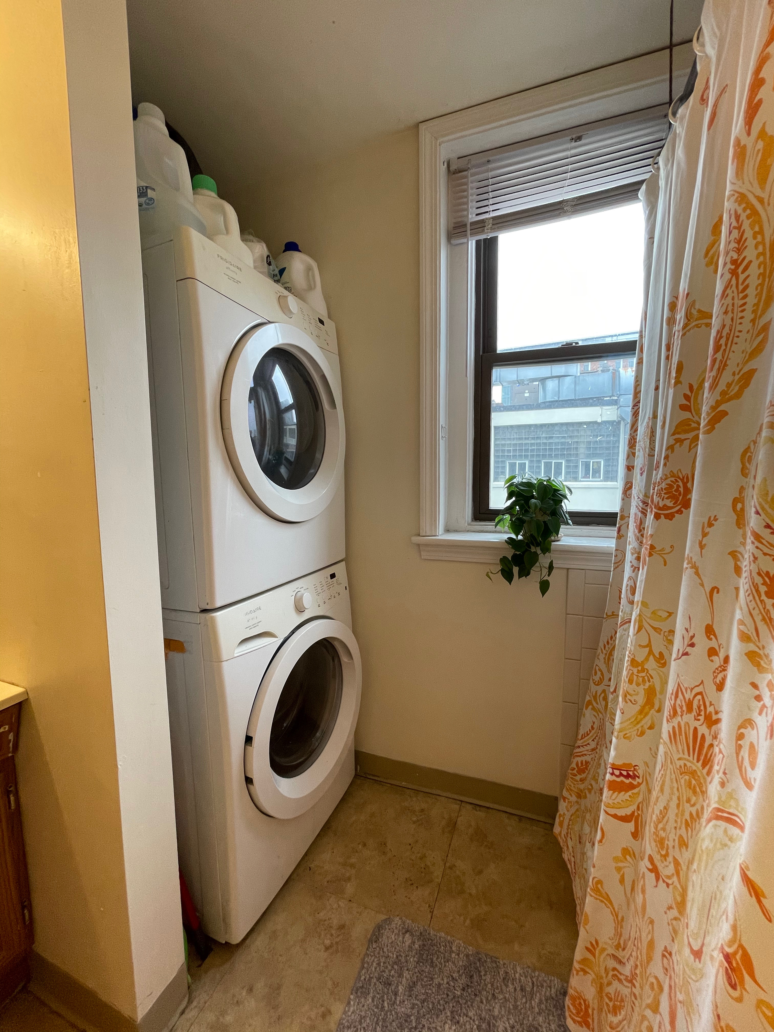 42 Saint Stephen St, Fenway