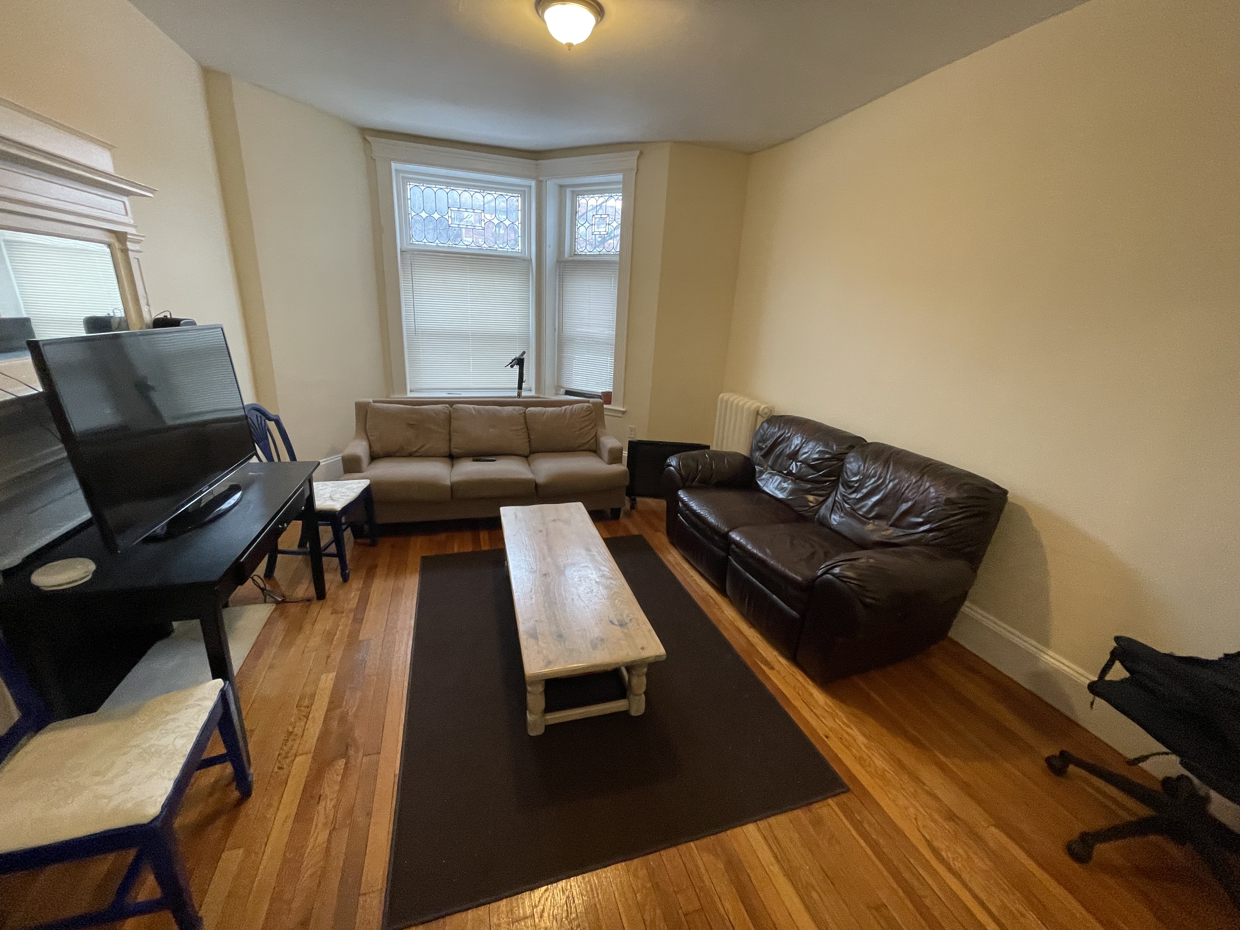 1318 Commonwealth Ave, Allston