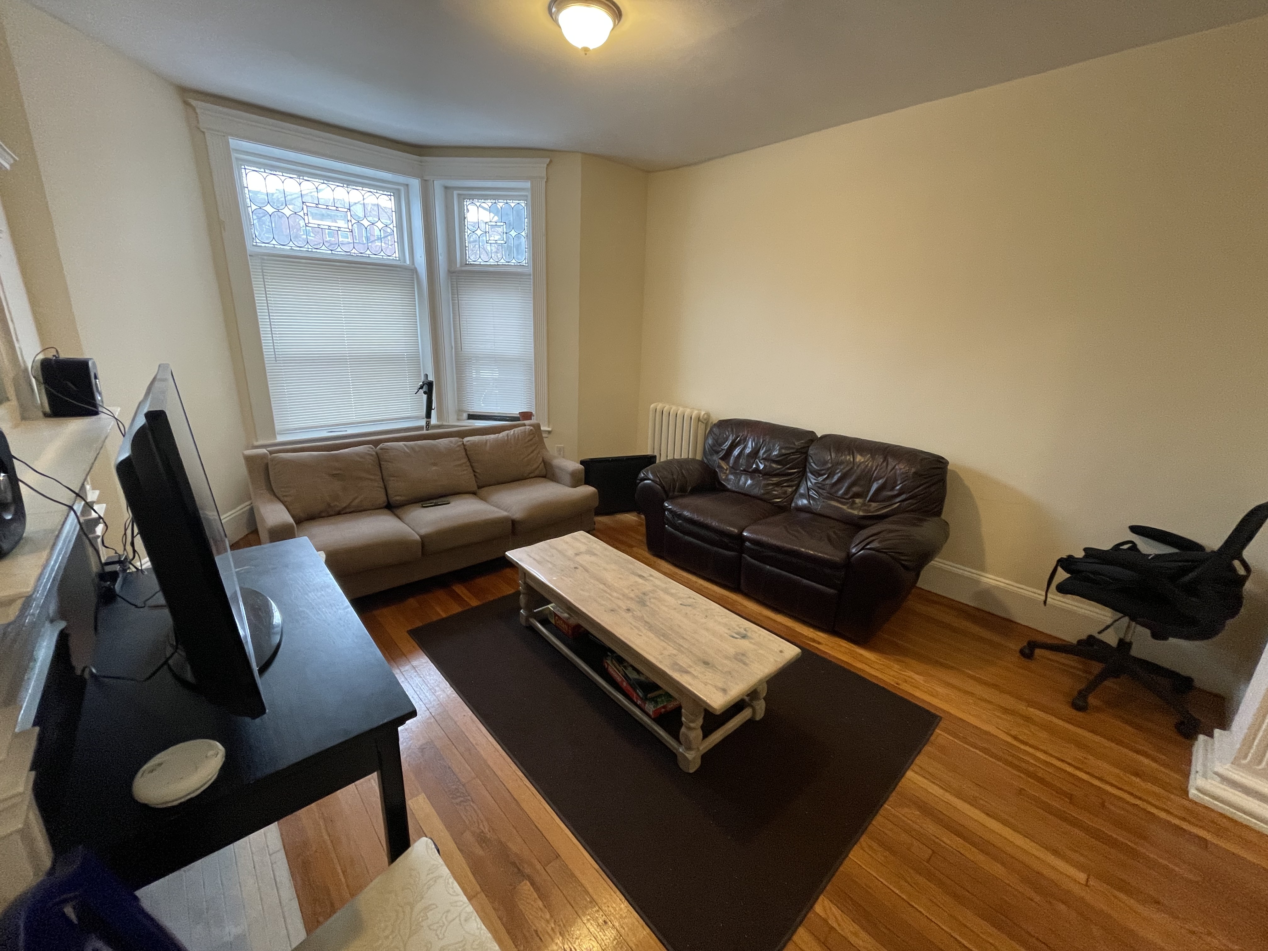 1318 Commonwealth Ave, Allston