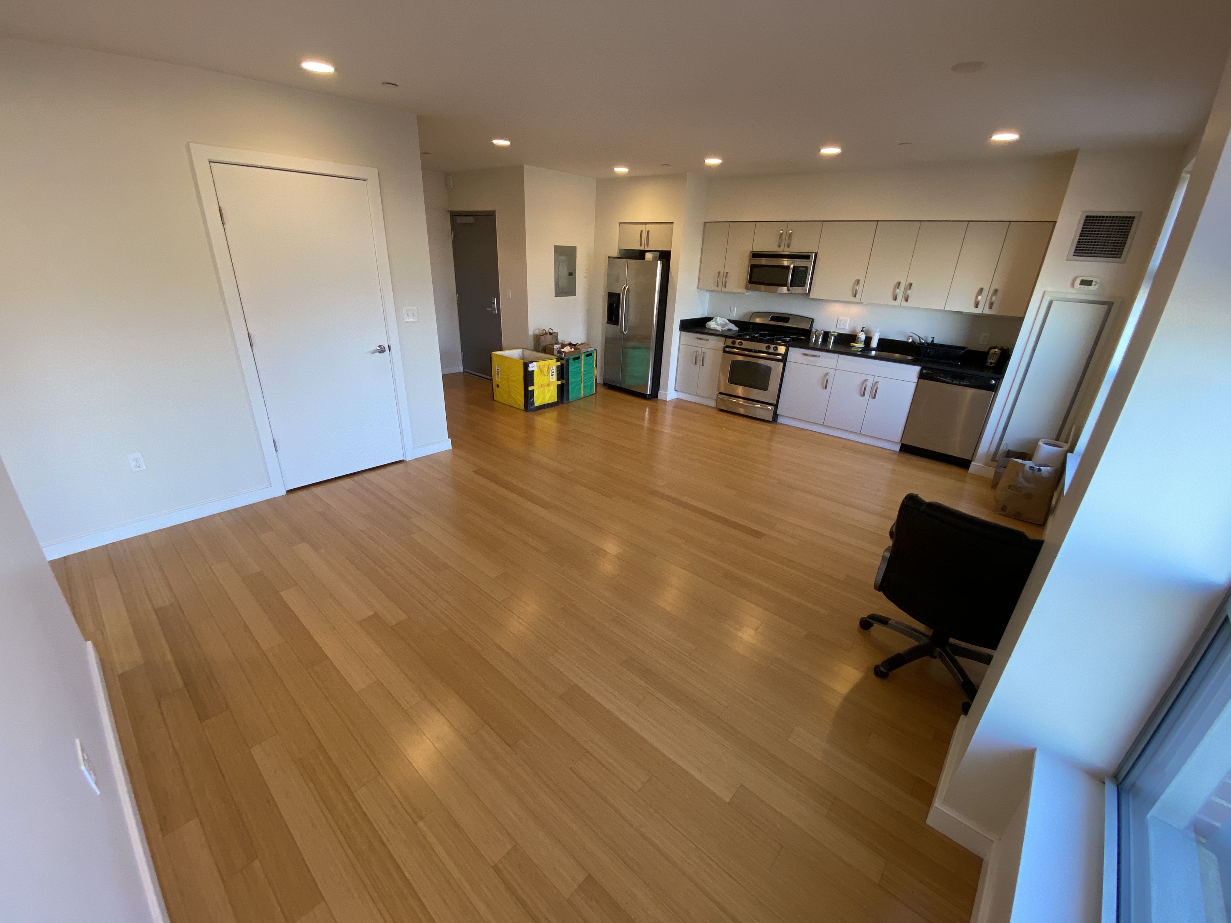 601 Albany St, South End