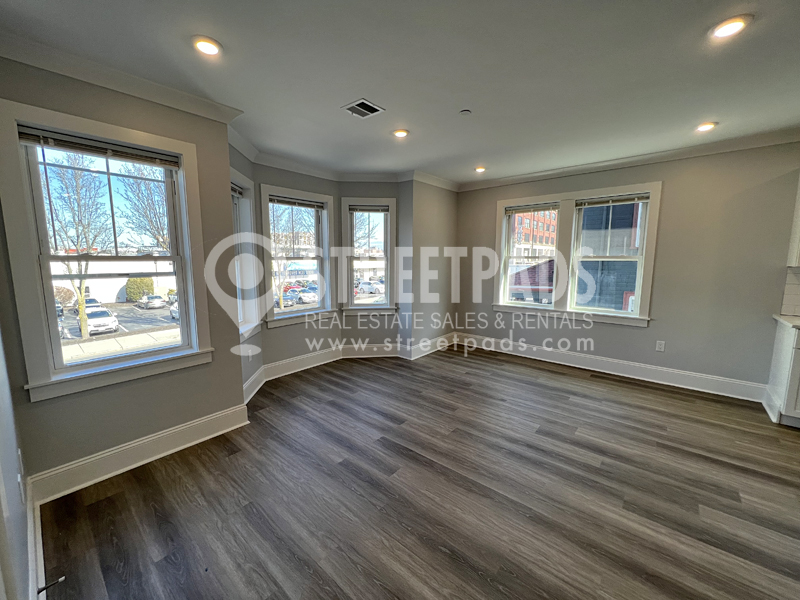 80 North Beacon St, Allston