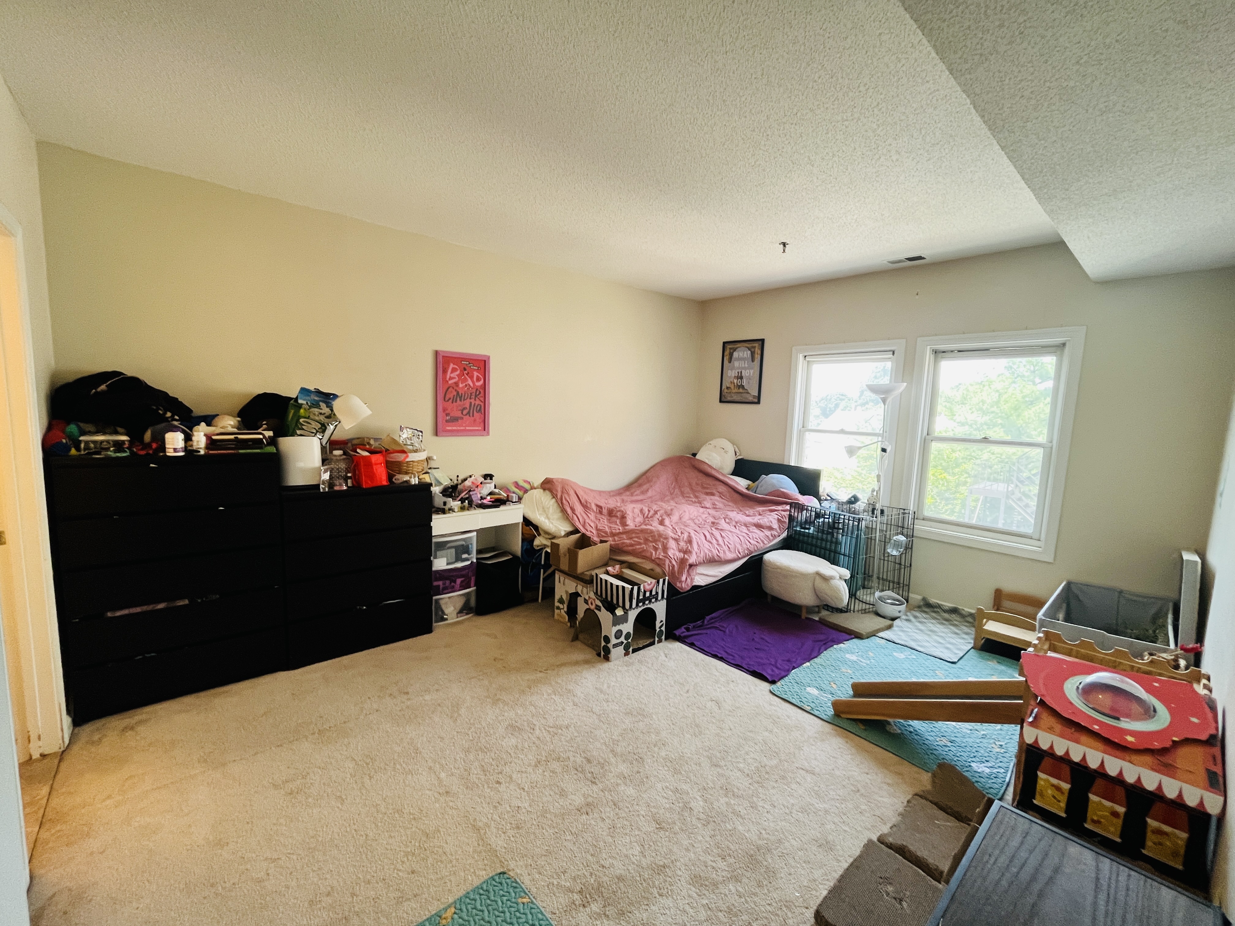 2456 Massachusetts Ave, North Cambridge