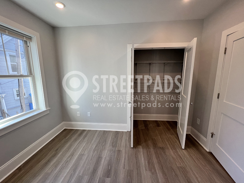 80 North Beacon St, Allston