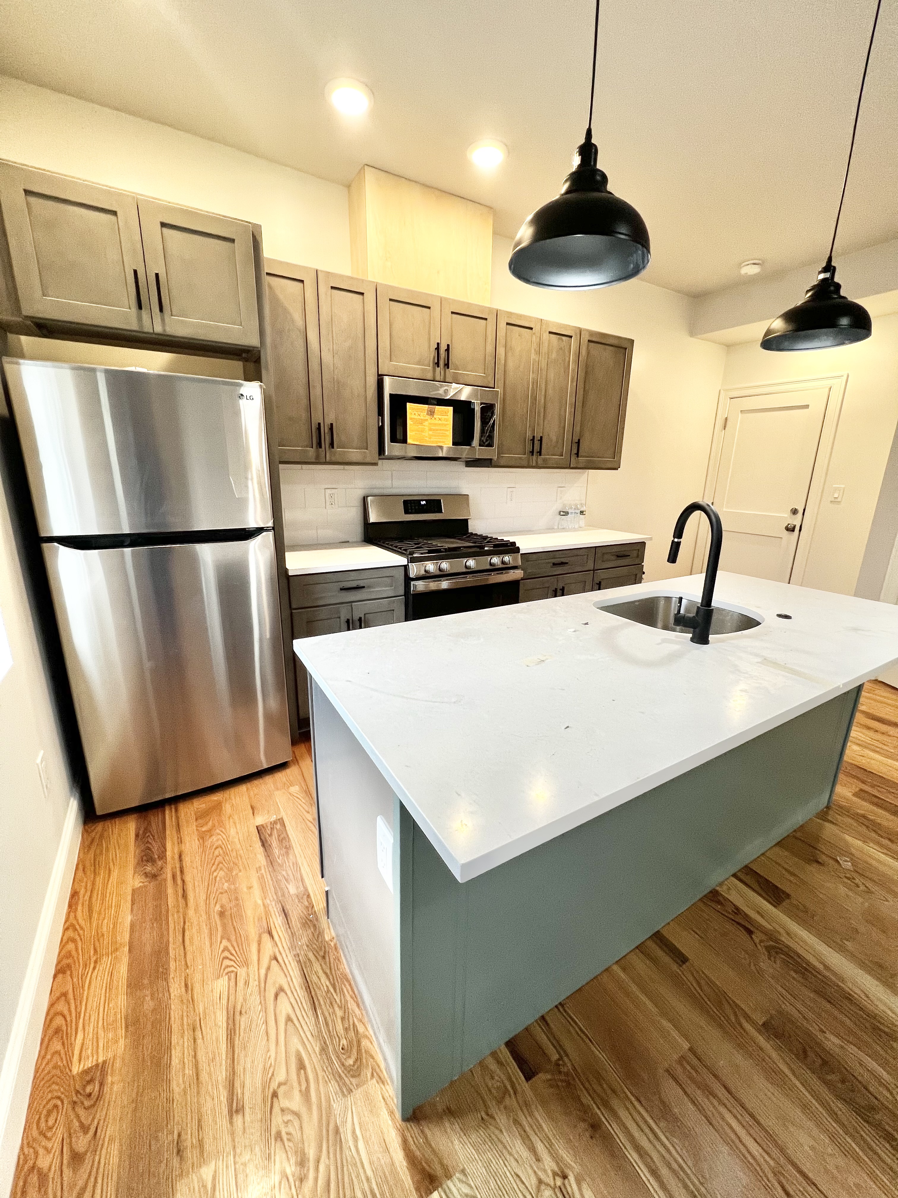 151 Crescent St, Waltham