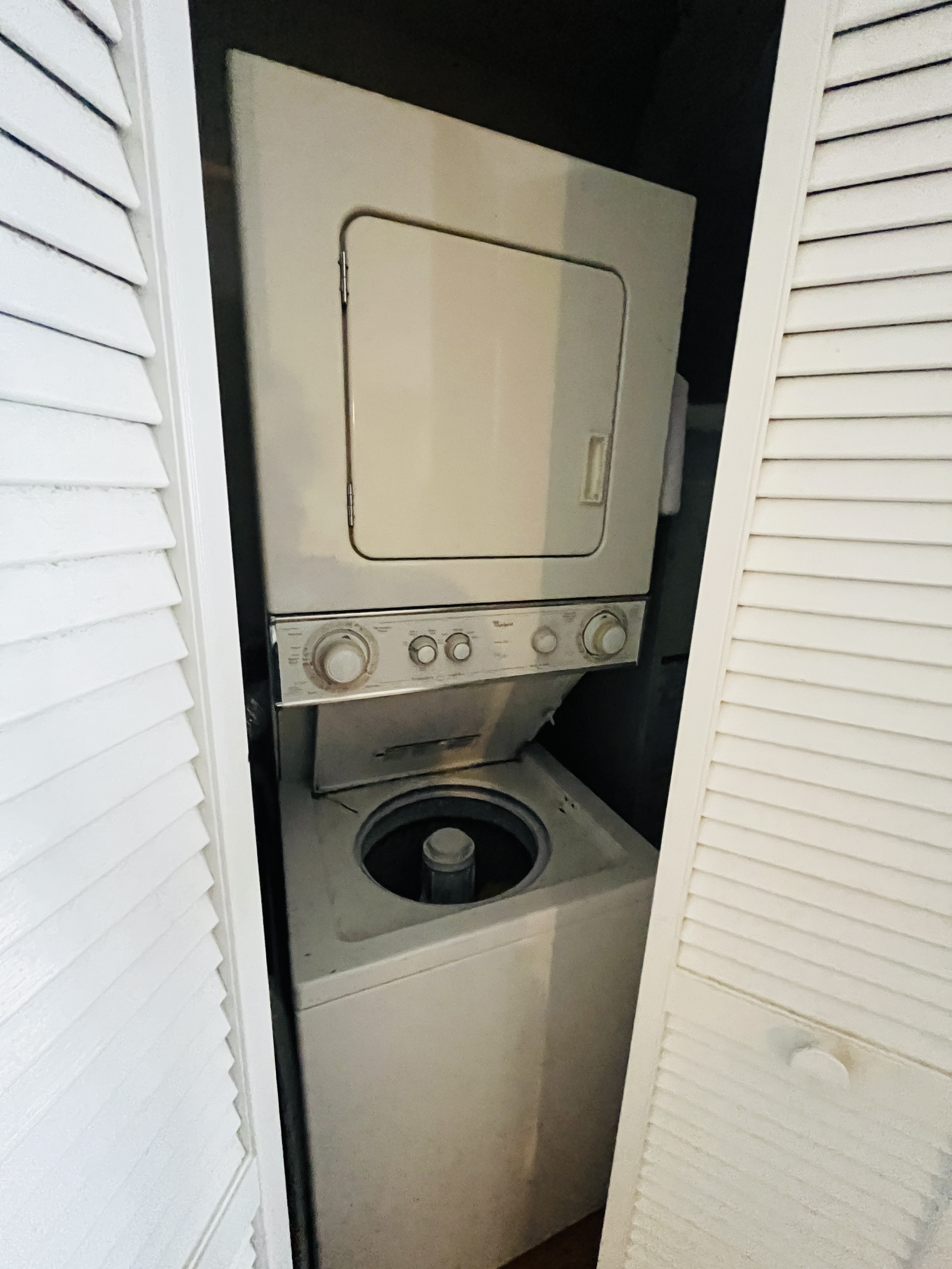 2456 Massachusetts Ave, North Cambridge