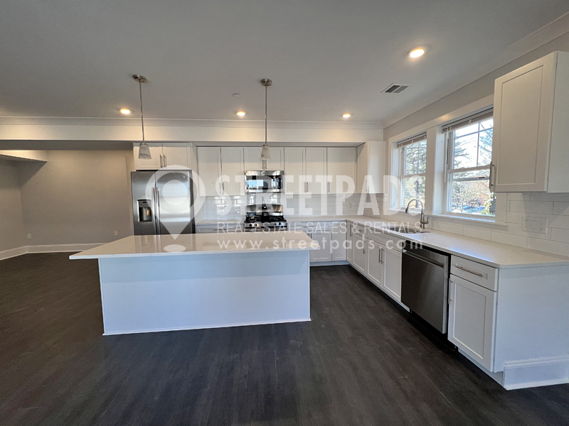 80 North Beacon St, Allston