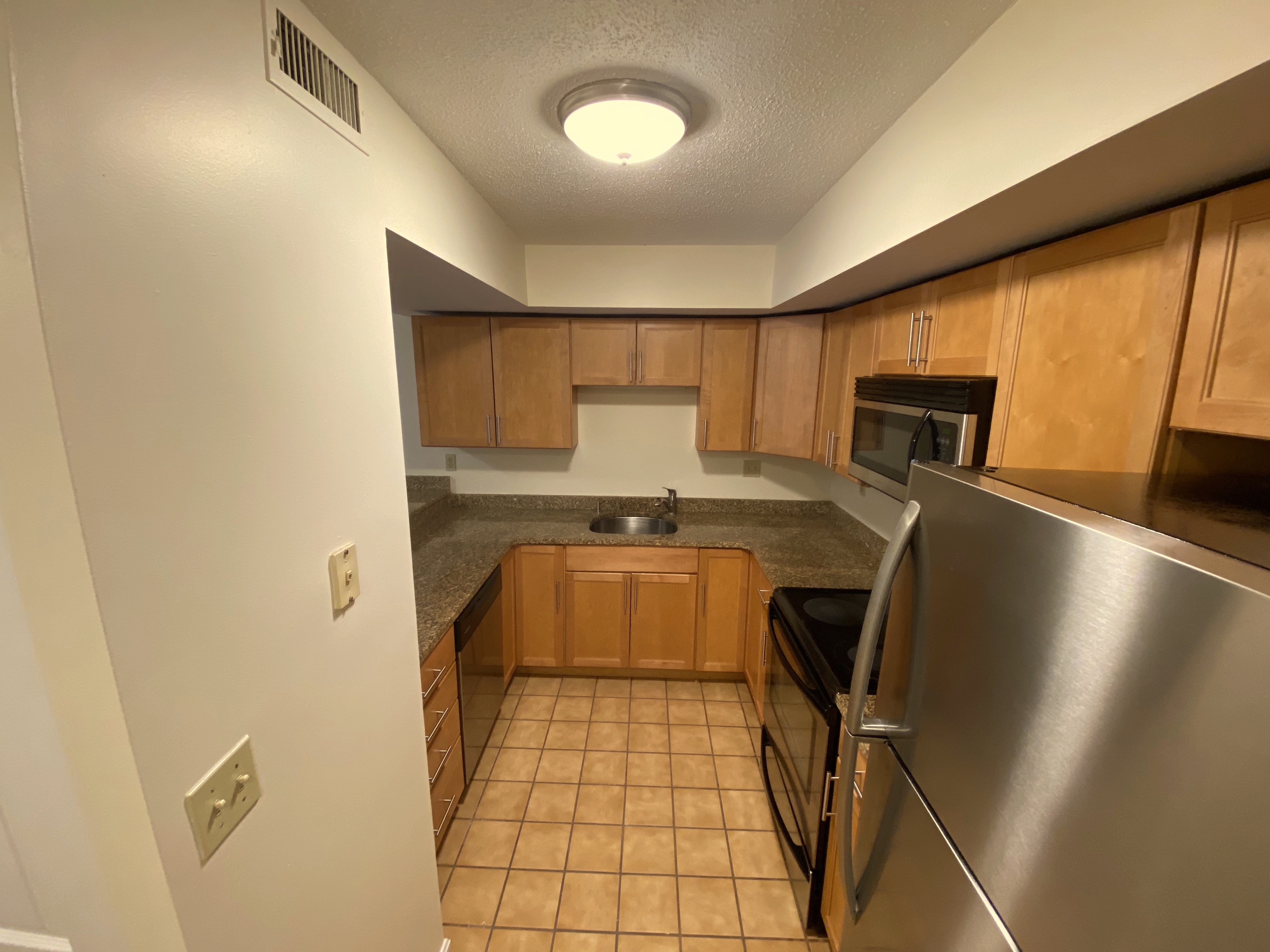 345 Franklin St, Central Square