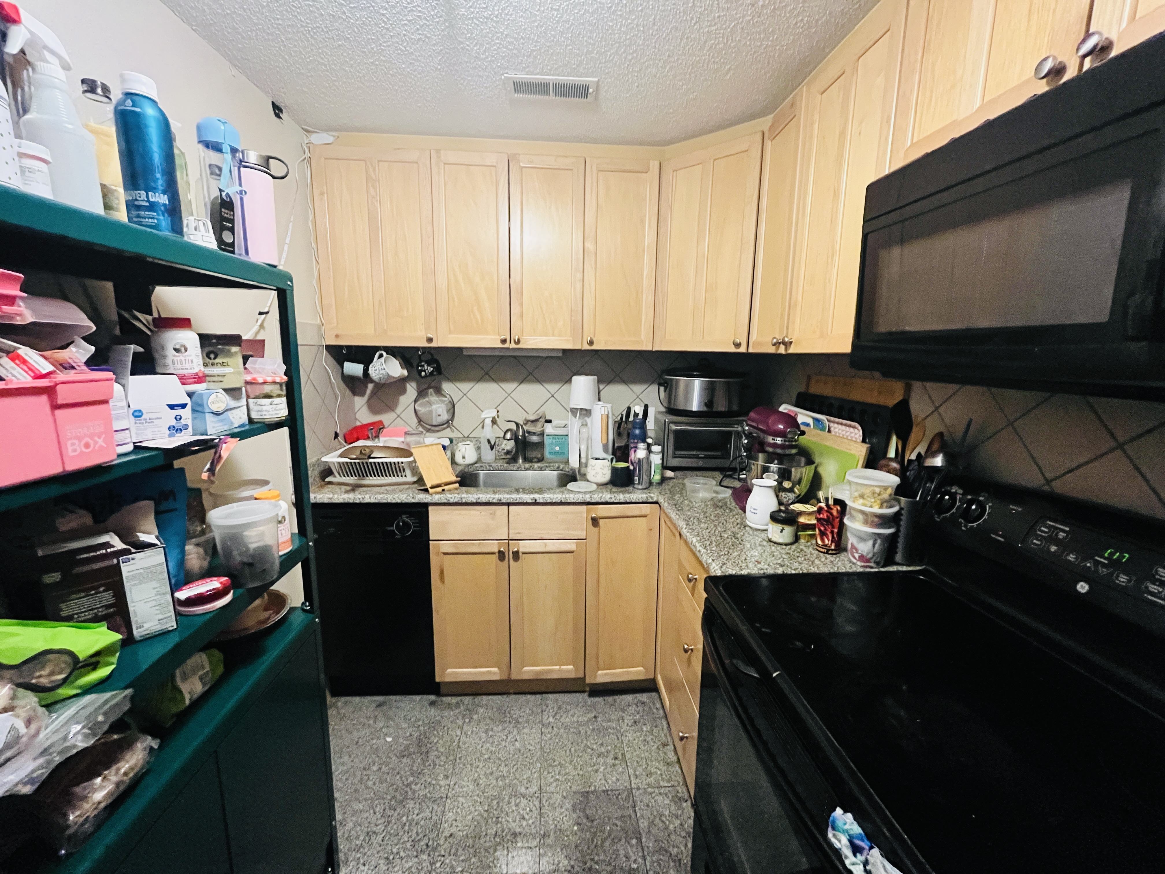 2456 Massachusetts Ave, North Cambridge