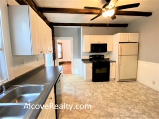 10 Bowdoin St, Medford