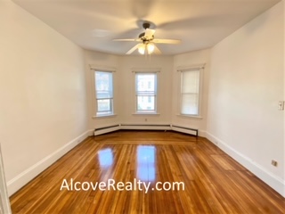 10 Bowdoin St, Medford