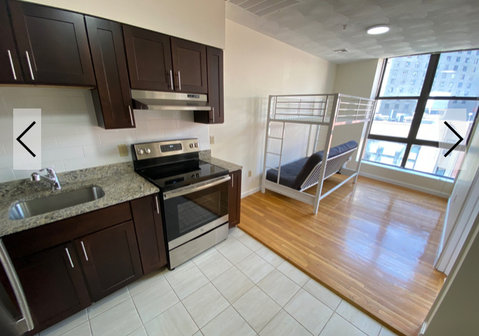 81 Essex St, Midtown