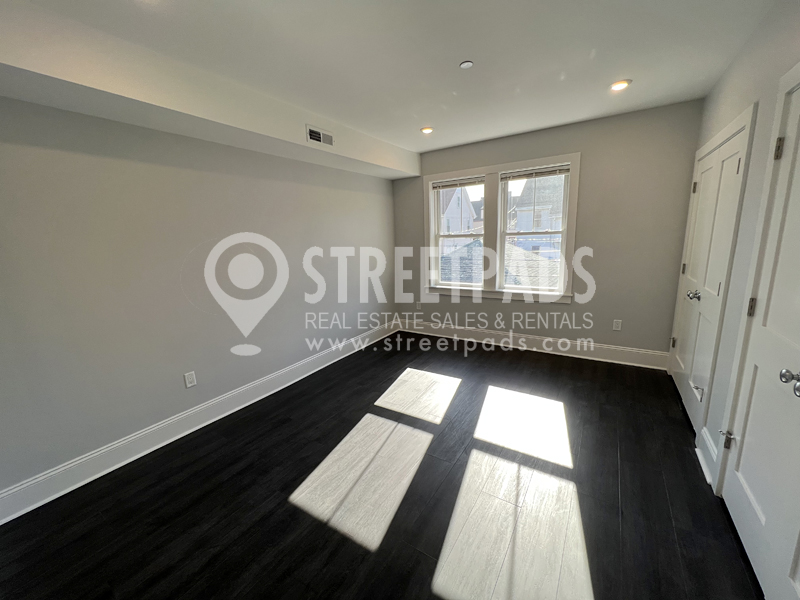 80 North Beacon St, Allston