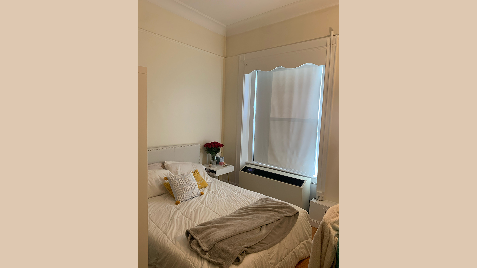 62 Boylston St, Midtown