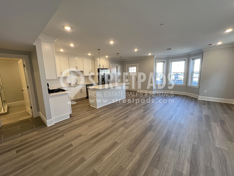 80 North Beacon St, Allston