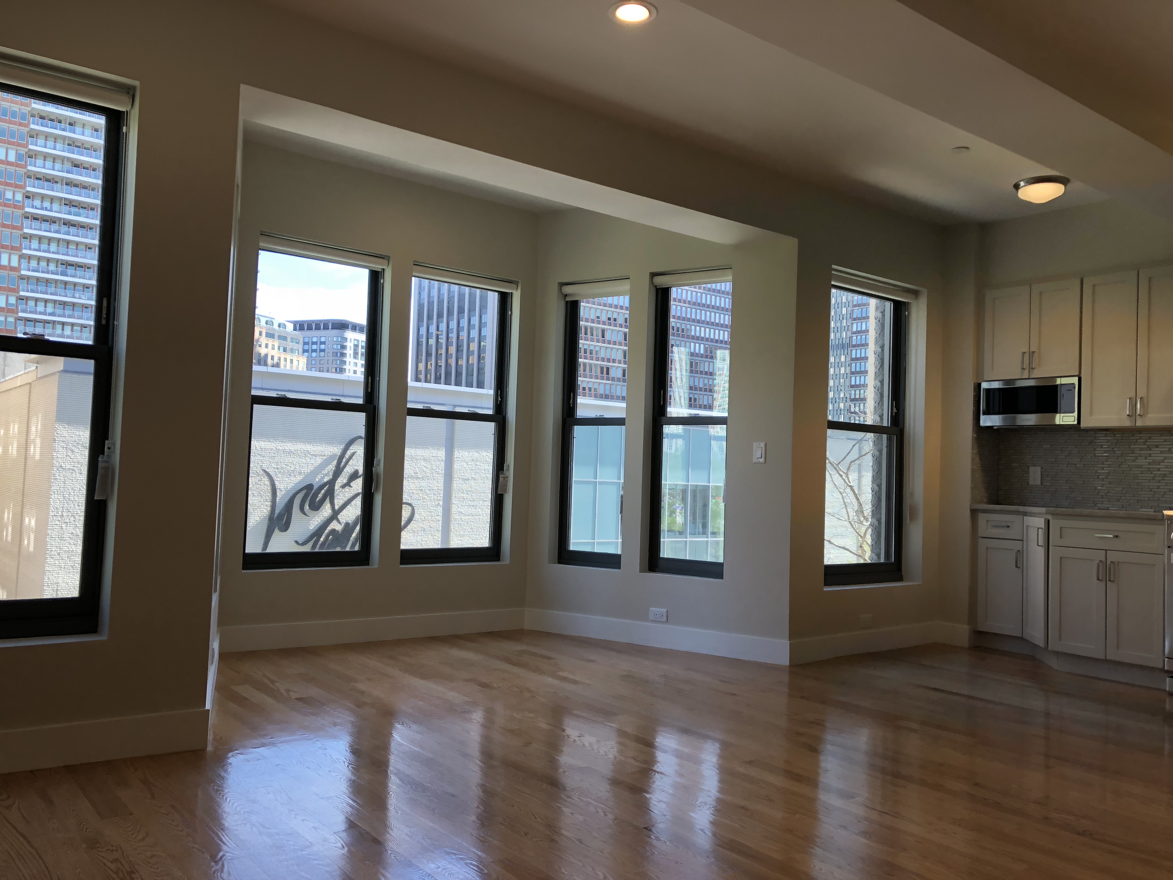 719 Boylston St, Back Bay