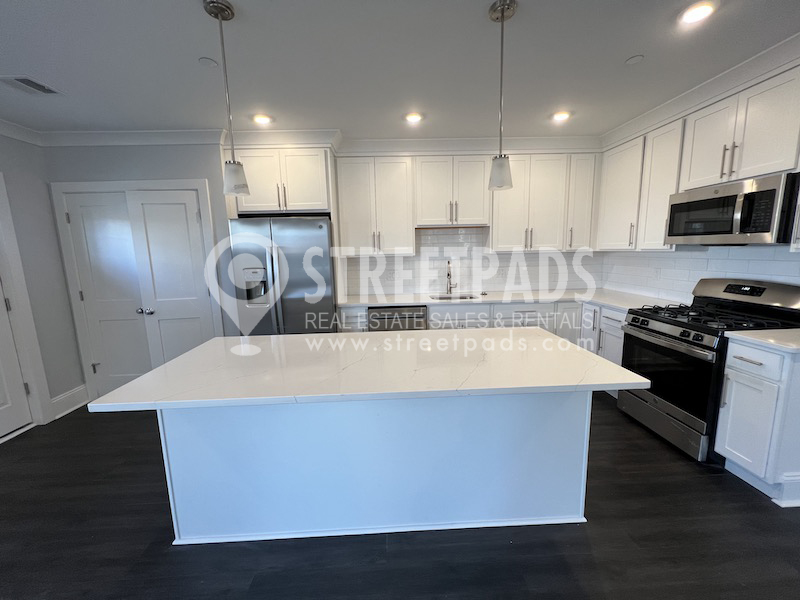 80 North Beacon St, Allston