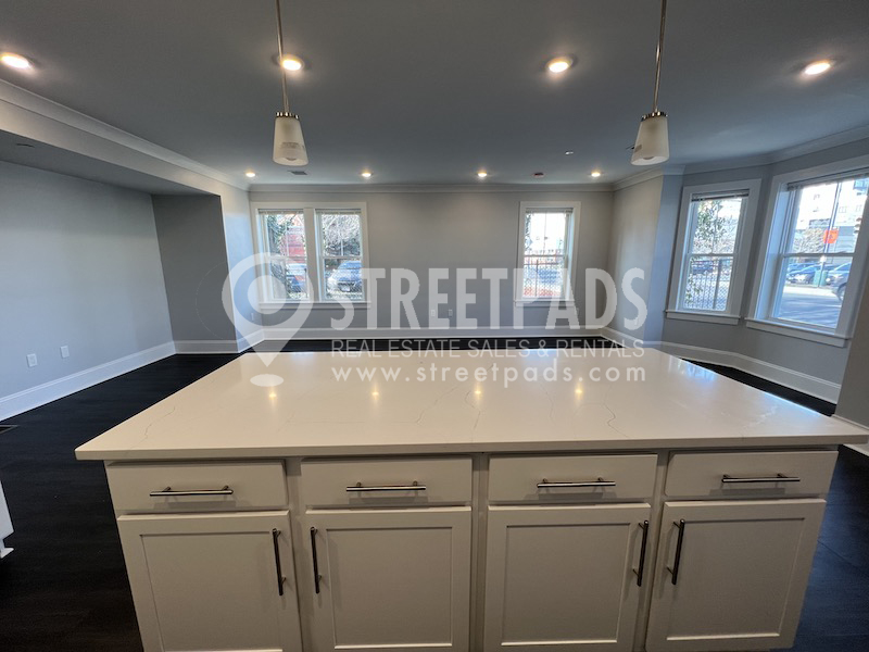 80 North Beacon St, Allston