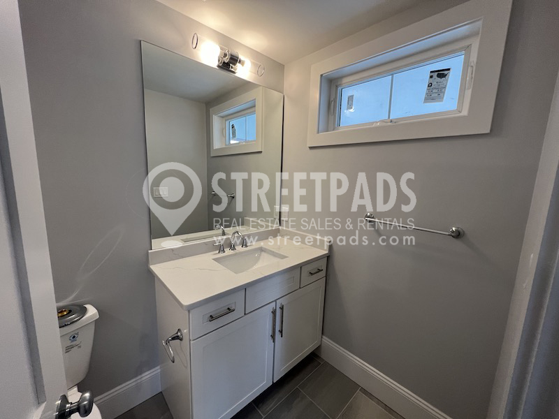 80 North Beacon St, Allston