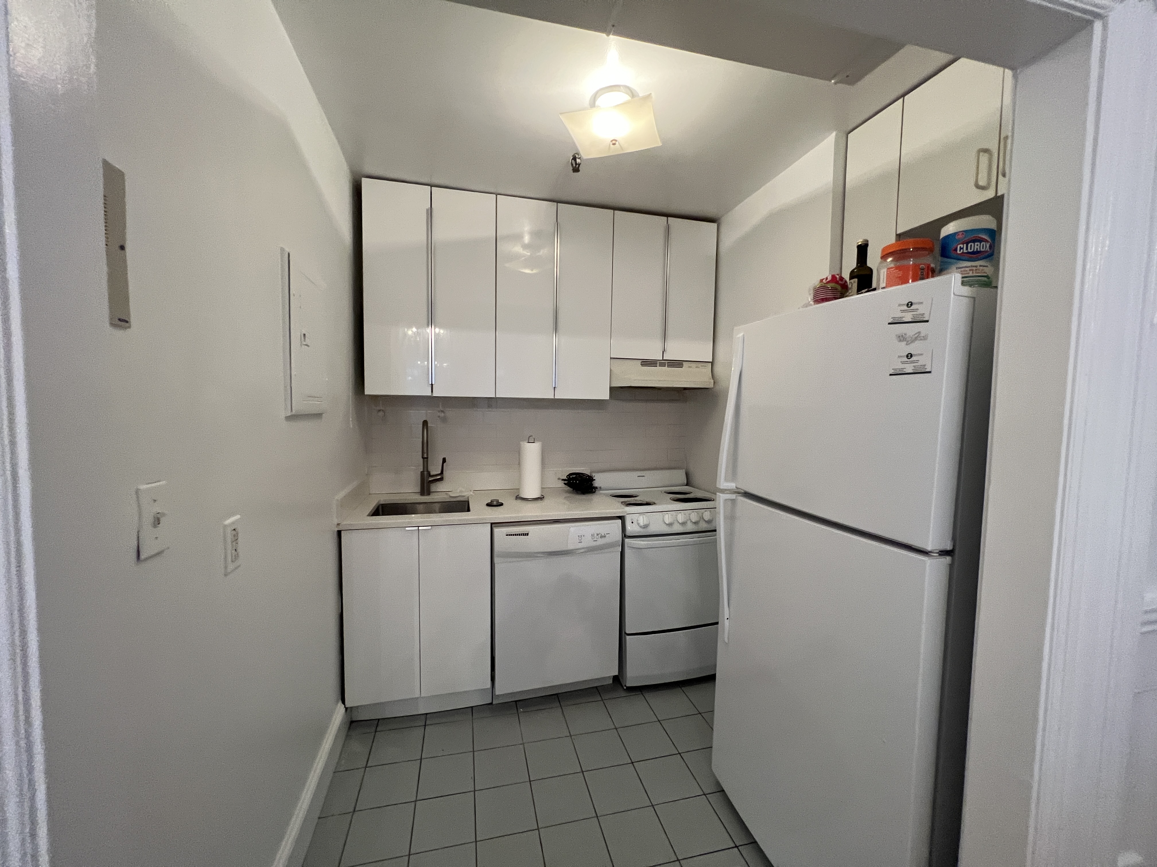 869 Beacon St, Fenway