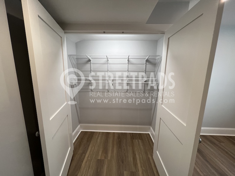 80 North Beacon St, Allston