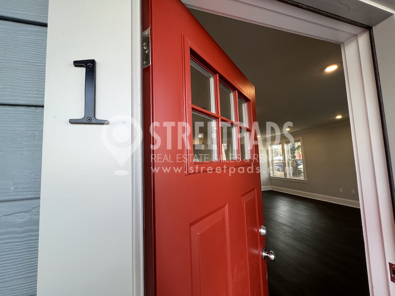 80 North Beacon St, Allston