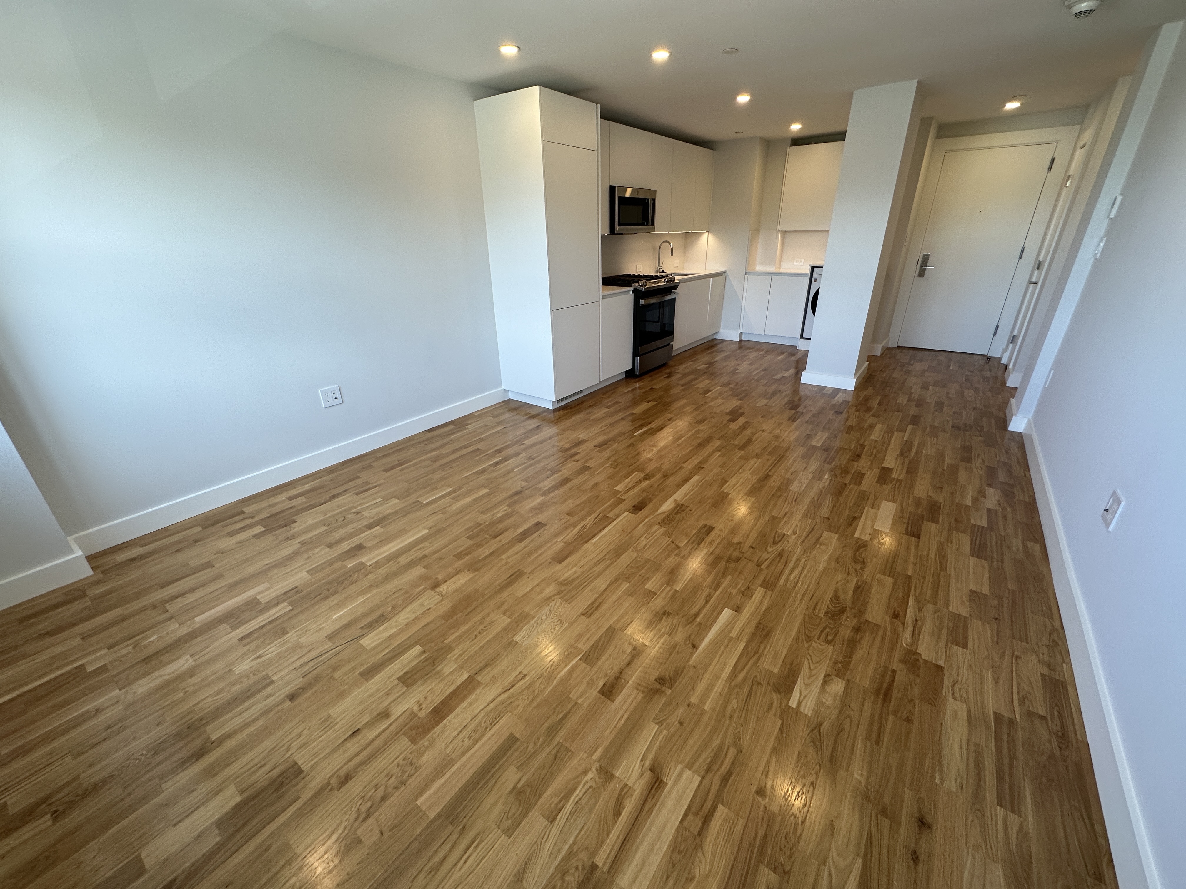 1410 Columbia Rd, South Boston