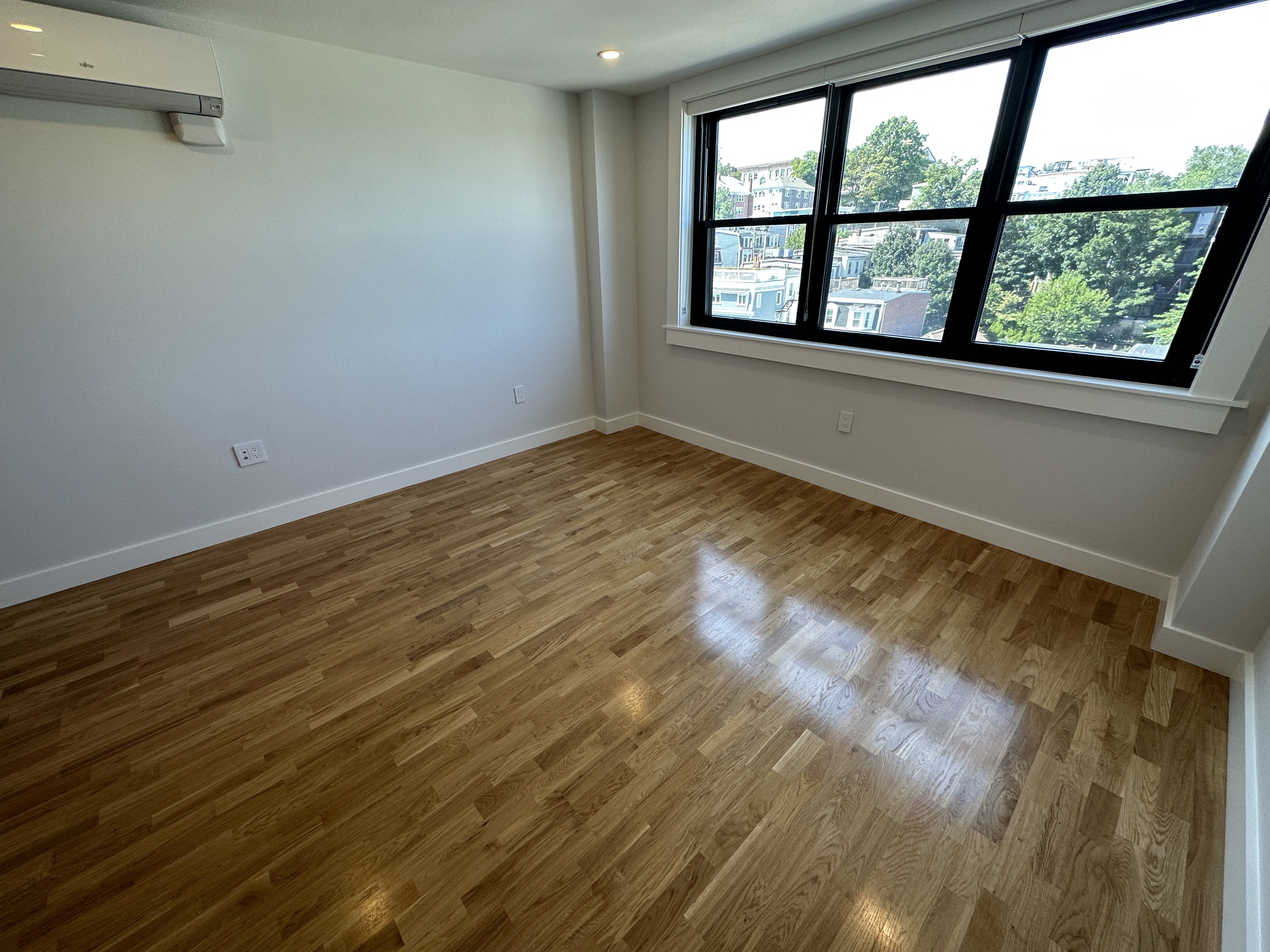 1410 Columbia Rd, South Boston