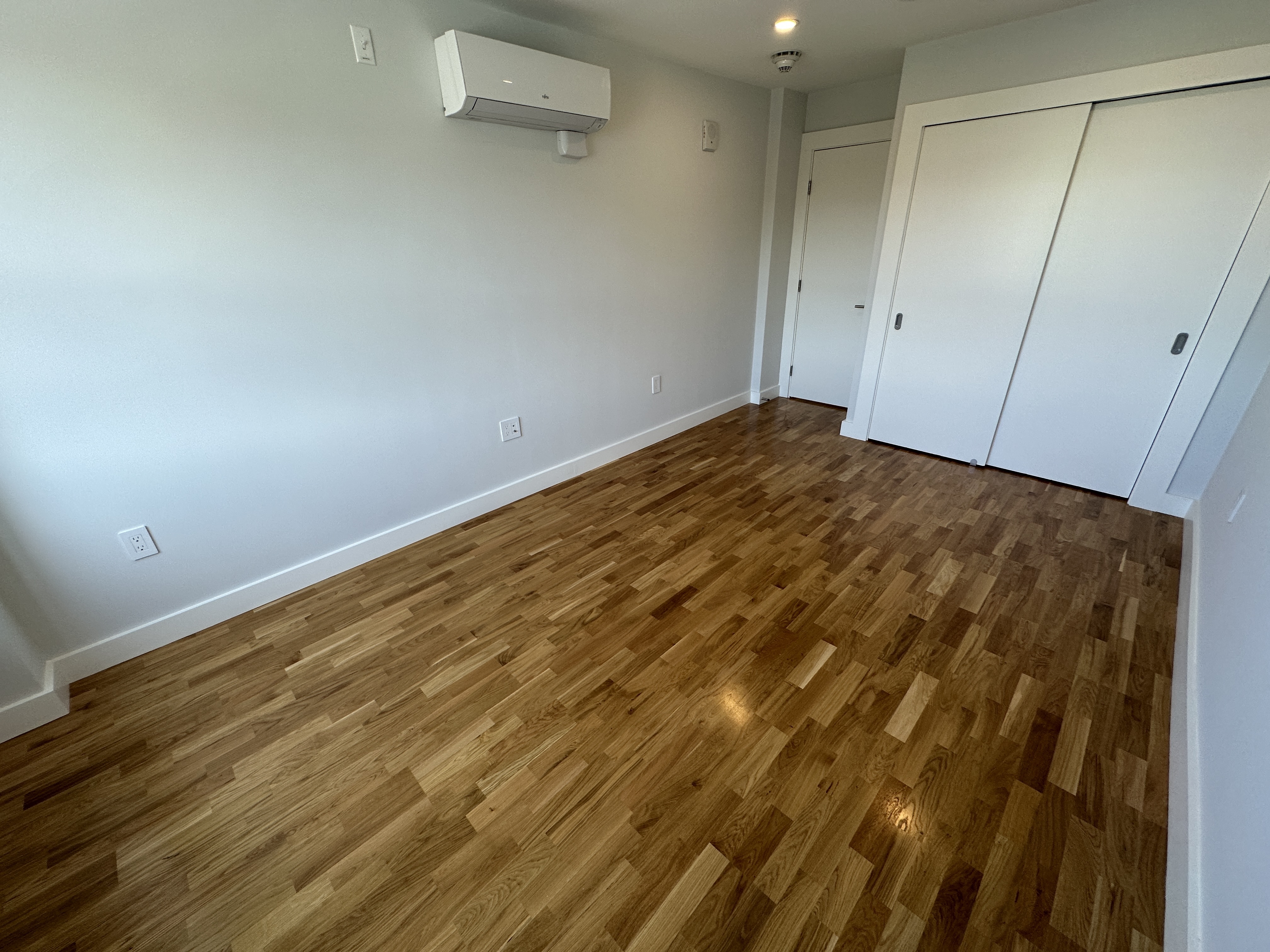 1410 Columbia Rd, South Boston