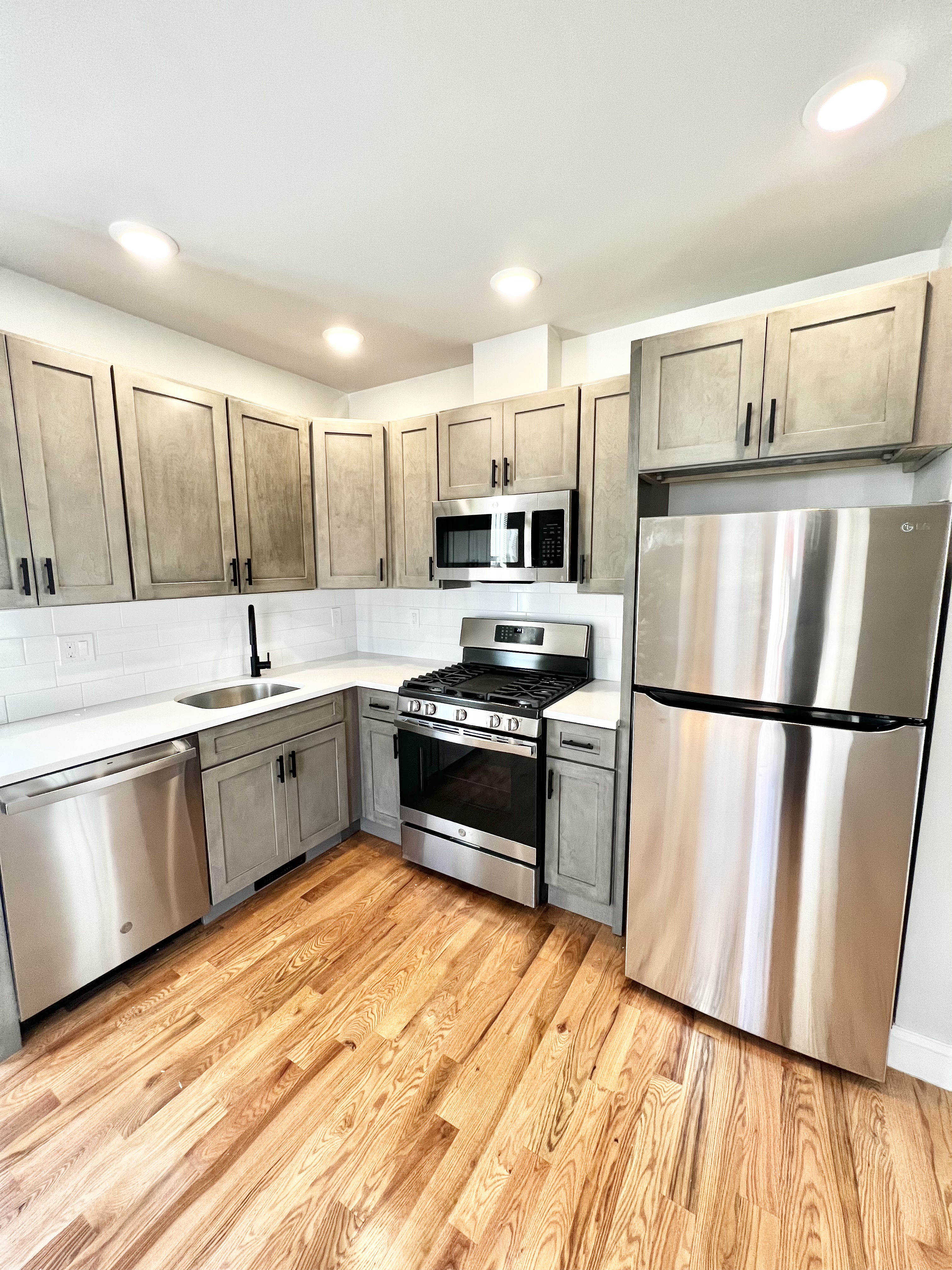 149 Crescent St, Waltham