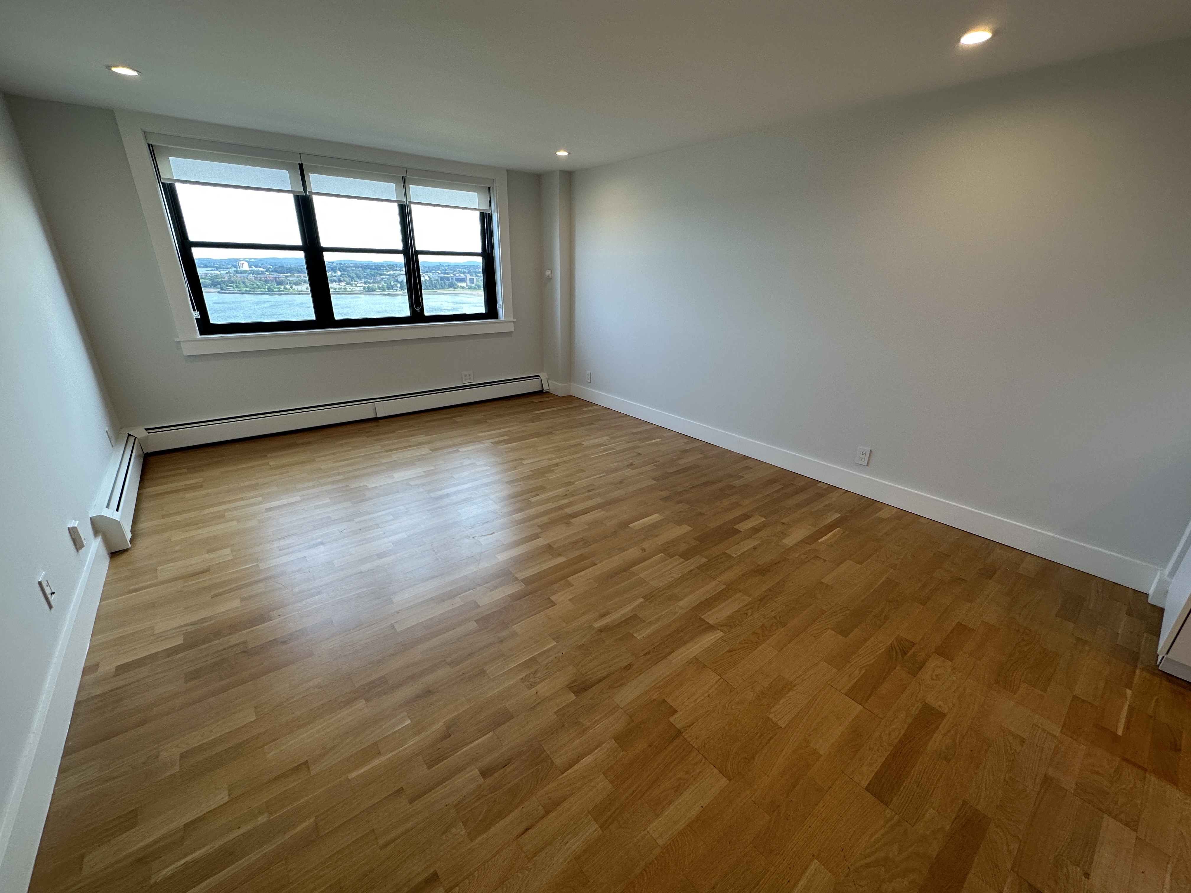 1410 Columbia Rd, South Boston