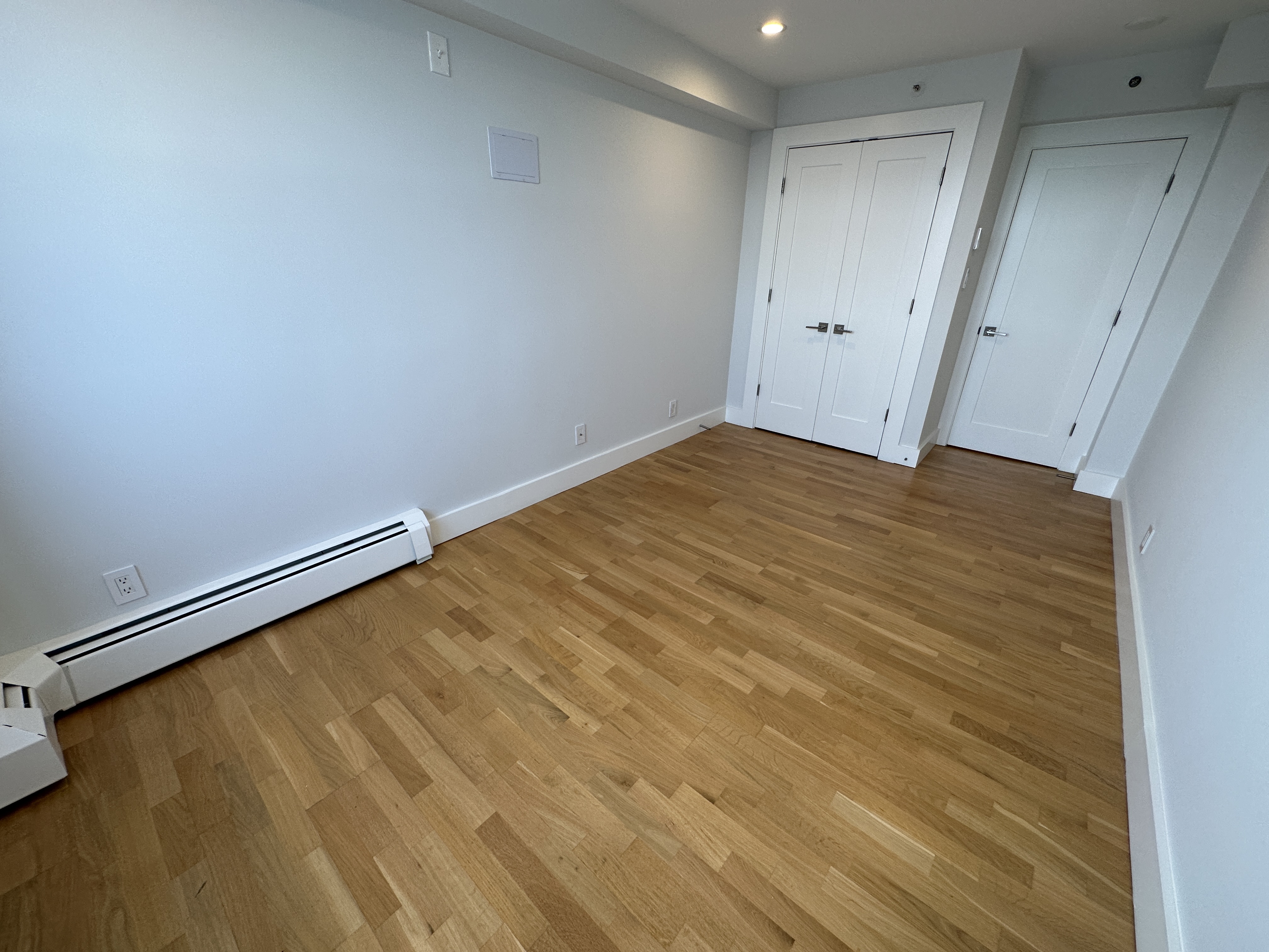 1410 Columbia Rd, South Boston