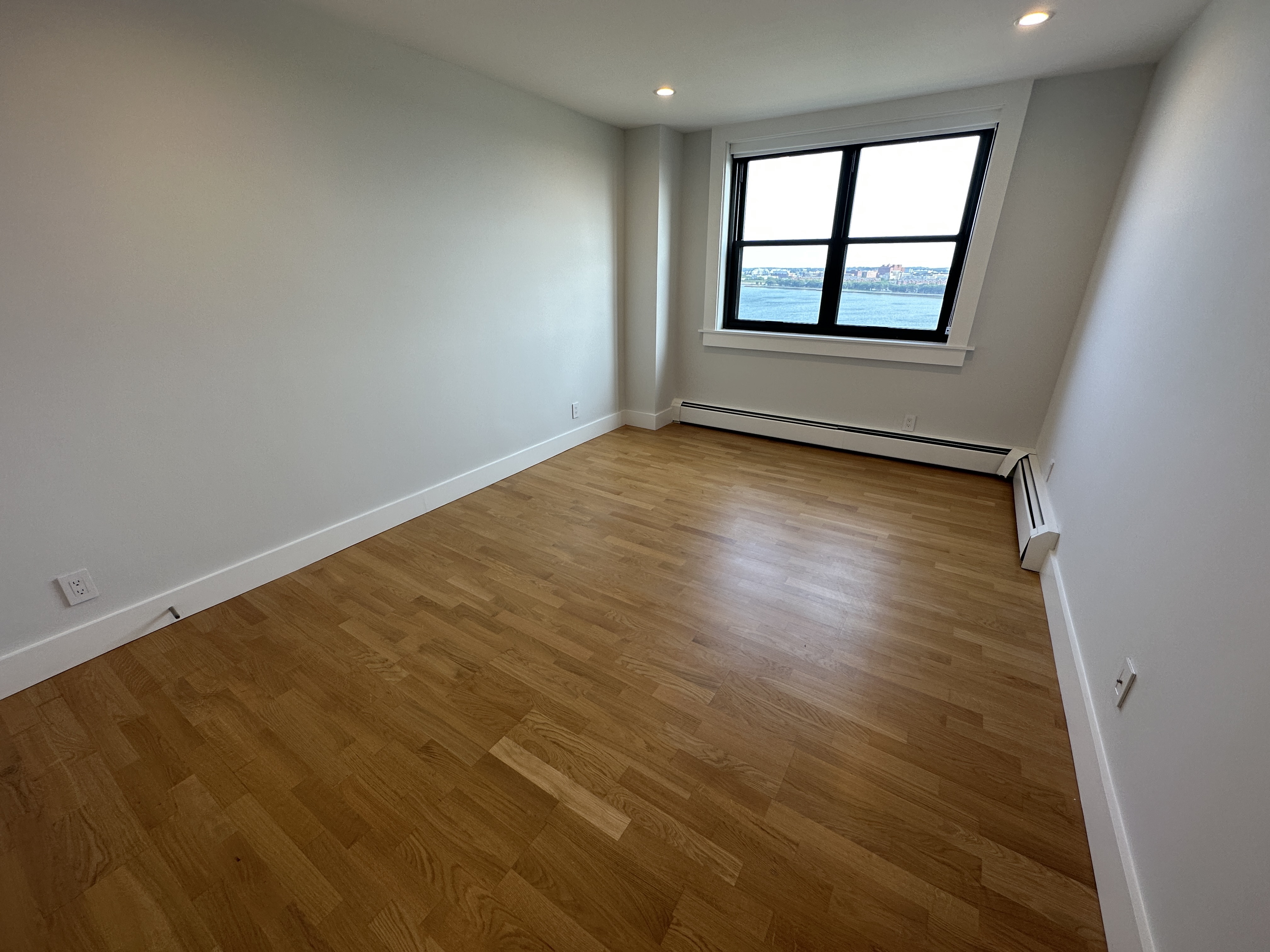 1410 Columbia Rd, South Boston