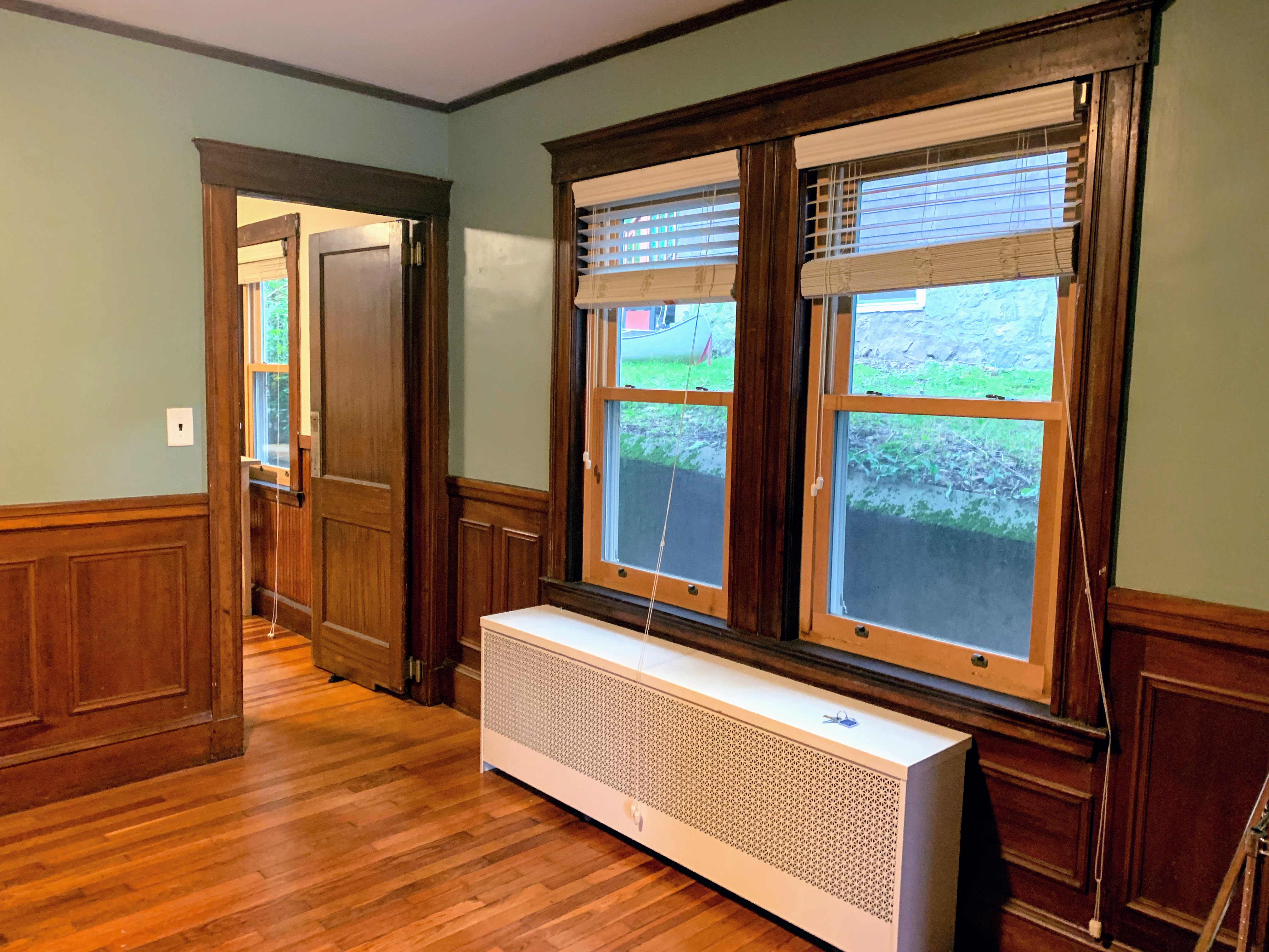 6 Glade Ave, Jamaica Plain