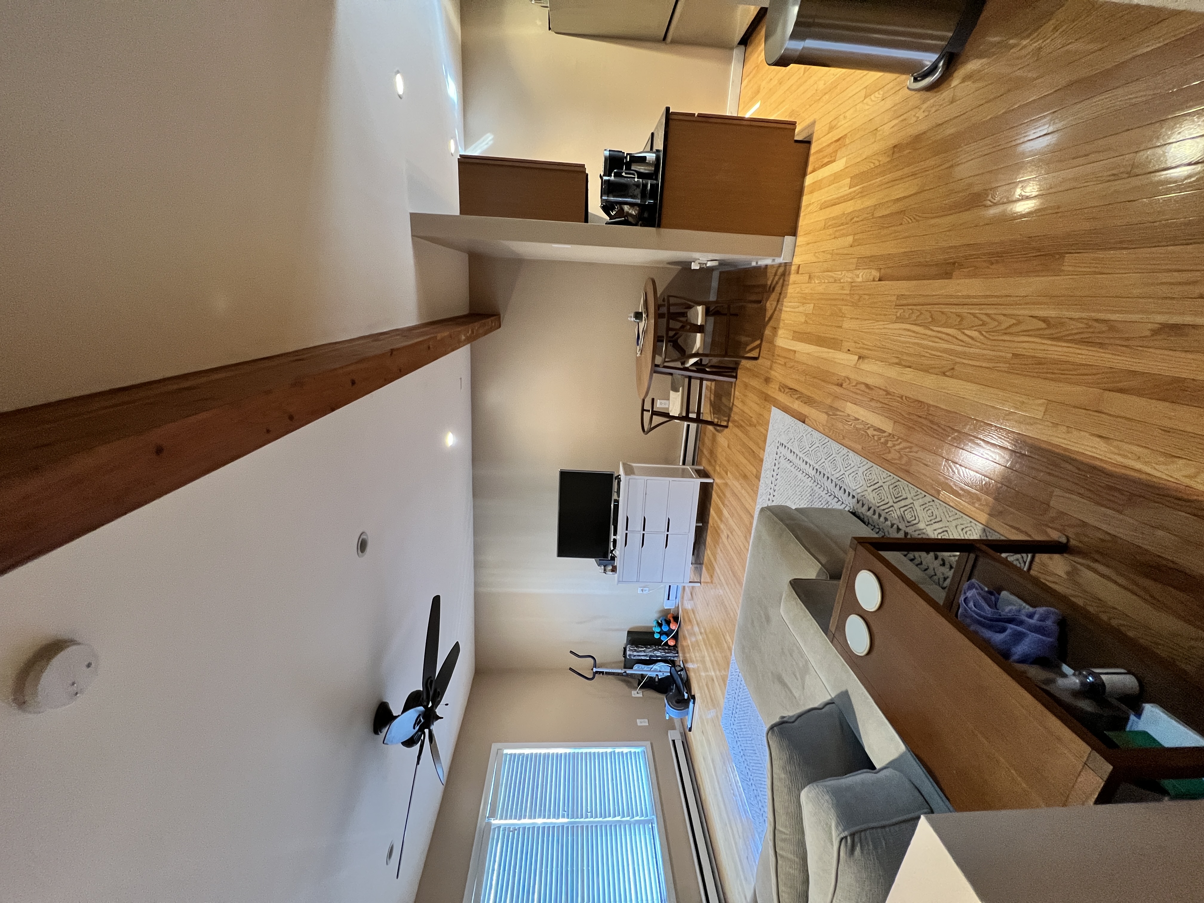 5 Winthrop St, Charlestown