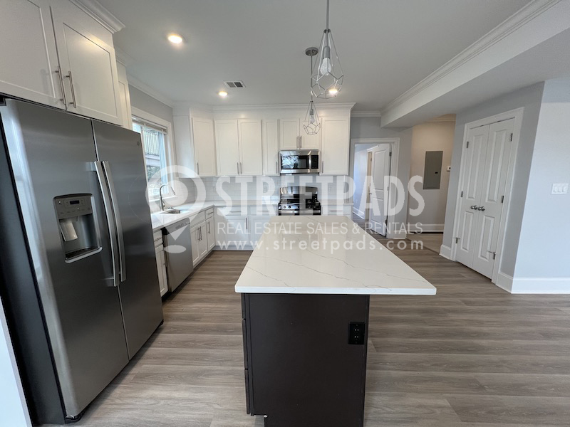 100 Brooks St, Brighton