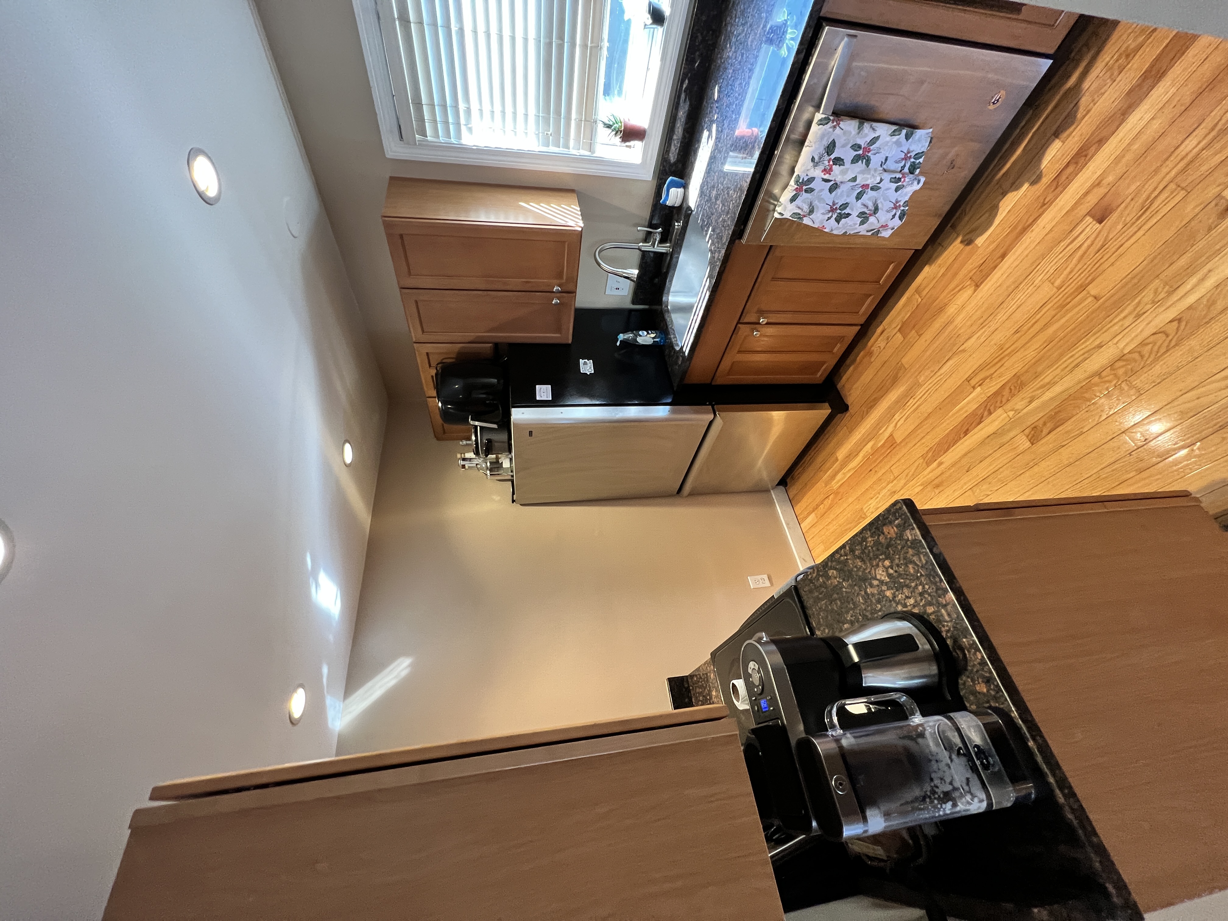 5 Winthrop St, Charlestown