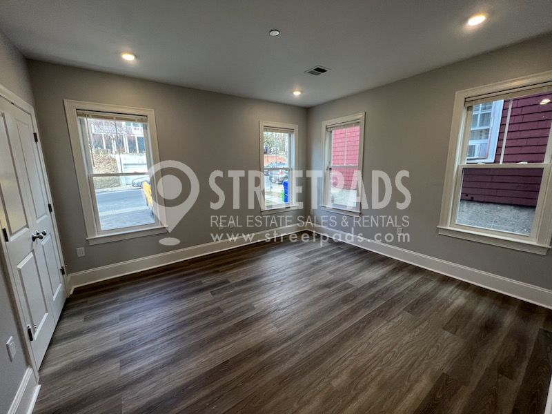 100 Brooks St, Brighton