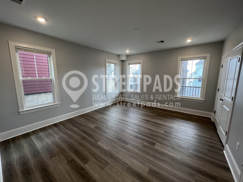 100 Brooks St, Brighton