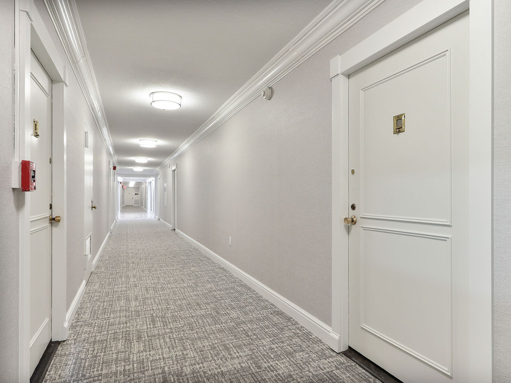 9 Hawthorne Pl, West End