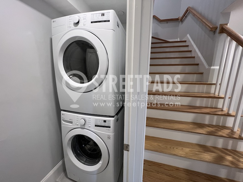 100 Brooks St, Brighton