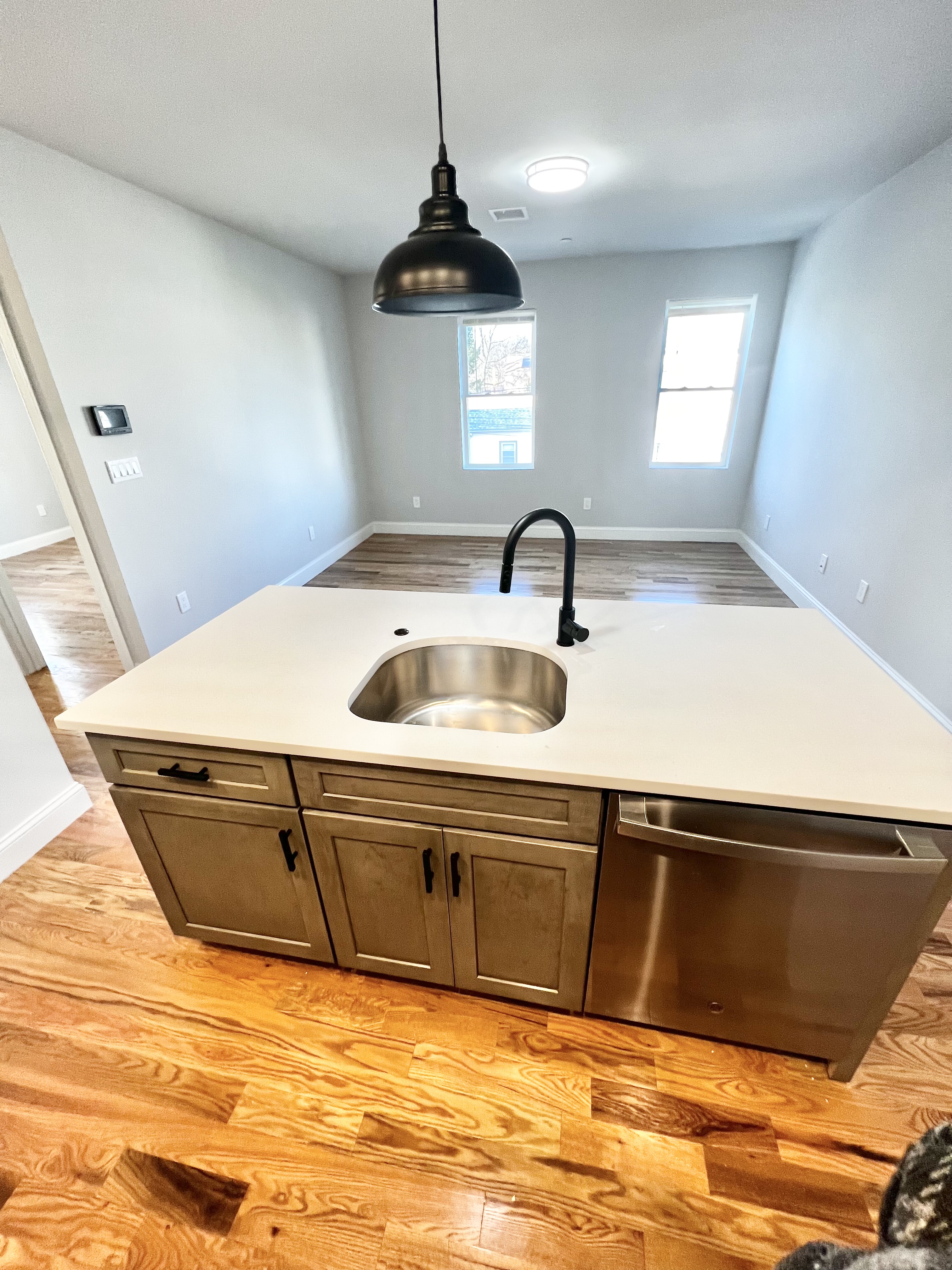 149 Crescent St, Lakeview