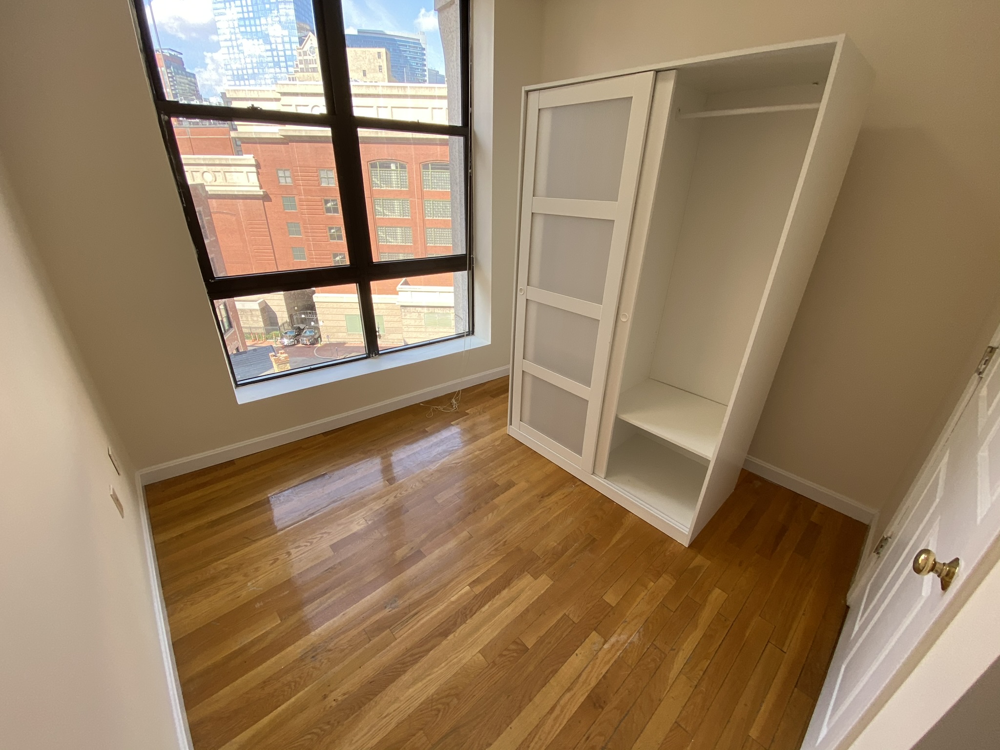 81 Essex St, Chinatown