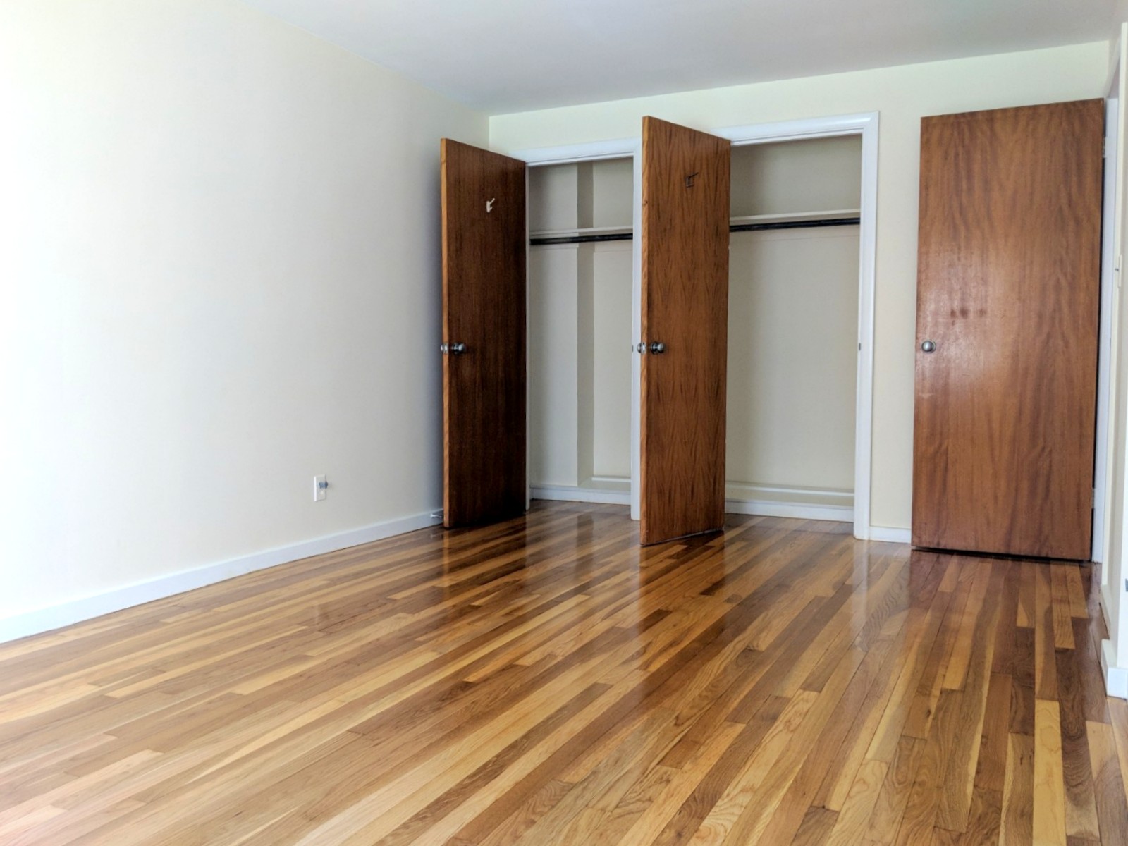 276 Massachusetts Ave, Arlington